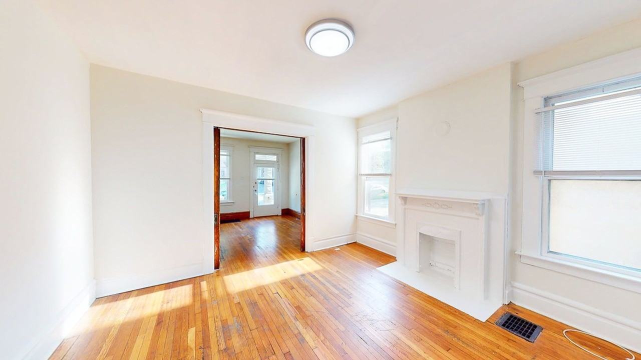 183 E 13th Ave - Photo 6 of 21