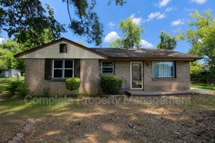 1240 Rayfield Dr - Photo 1 of 1