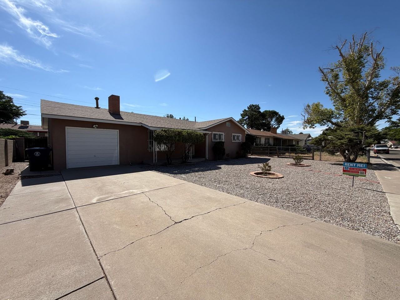 2838 La Veta Dr Ne - Photo 3 of 27