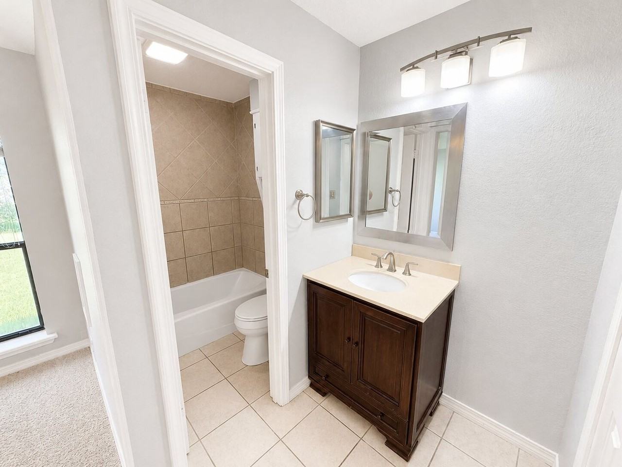 5406 Kristen Ave - Photo 5 of 8