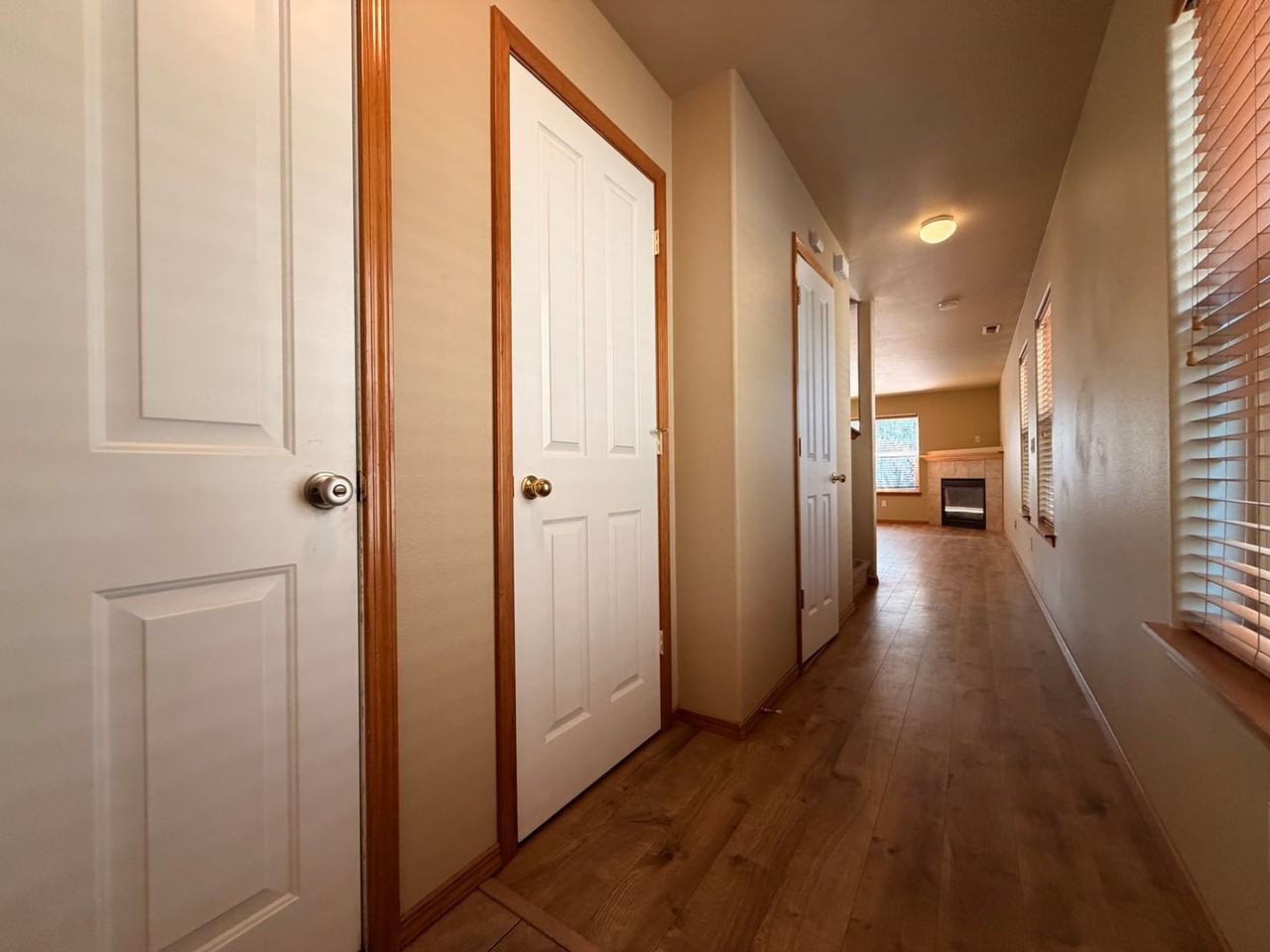 2988 Sw Indian Cir - Photo 2 of 23