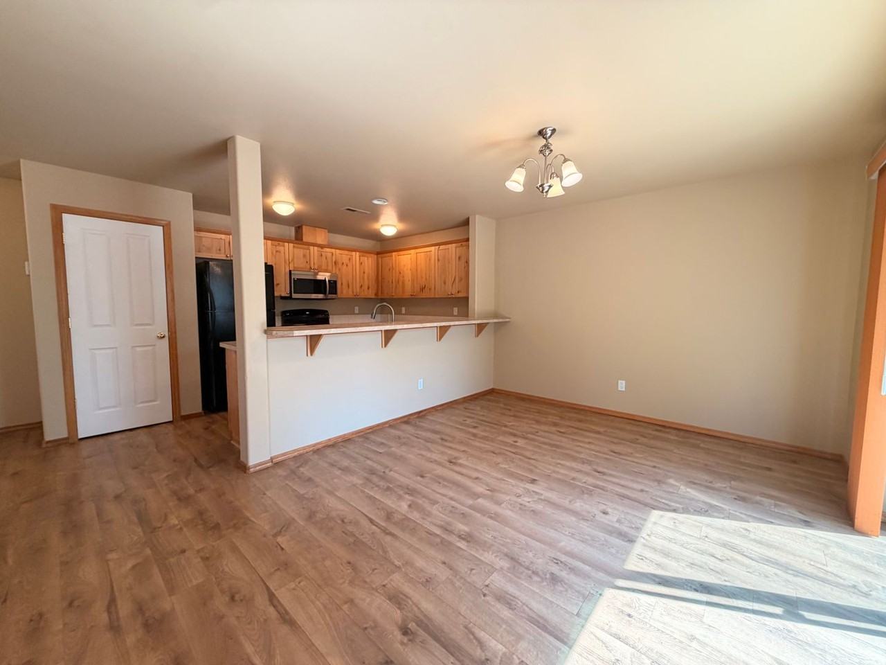 2988 Sw Indian Cir - Photo 6 of 23