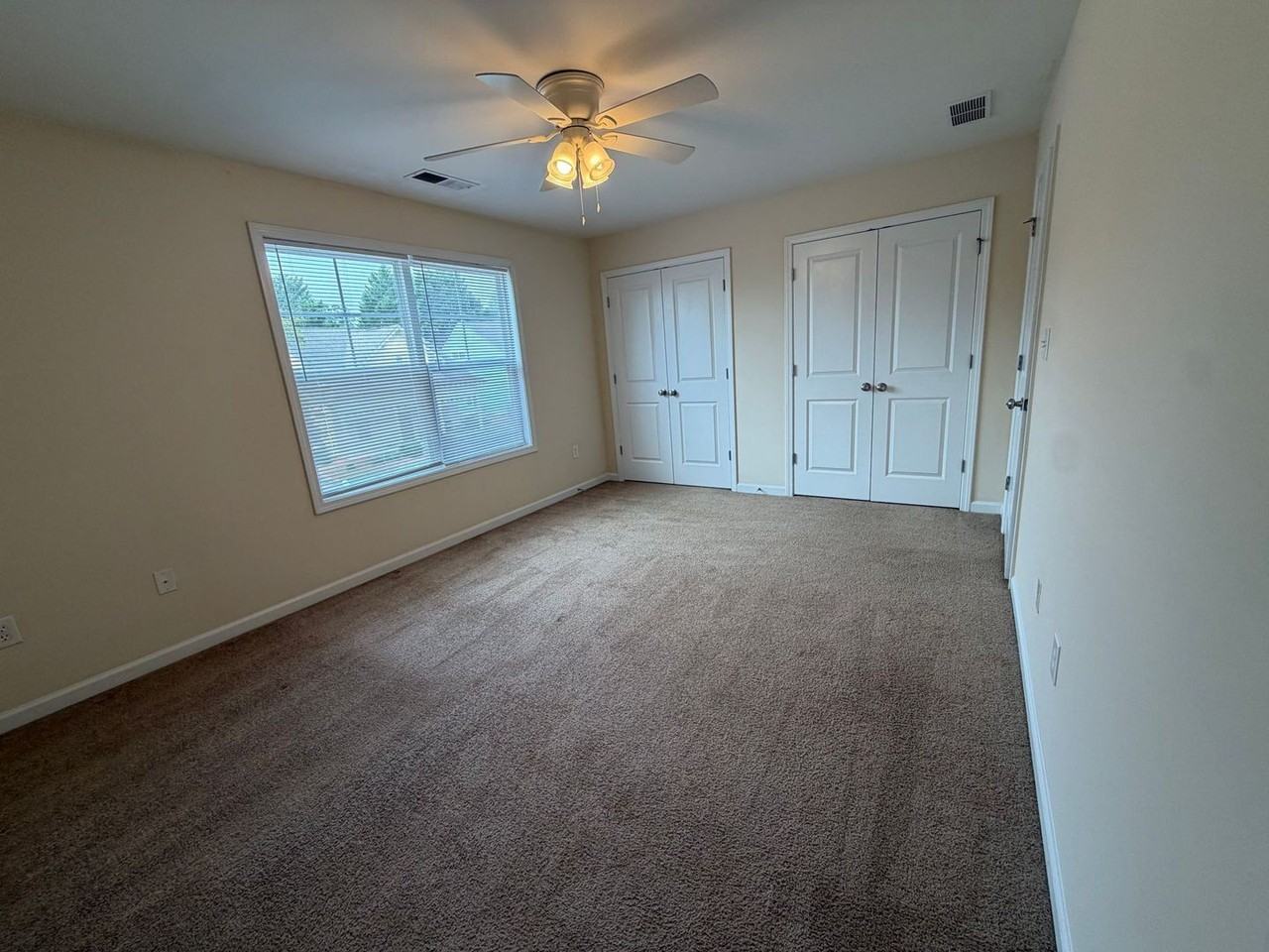 170 Jonas Ave - Photo 7 of 15