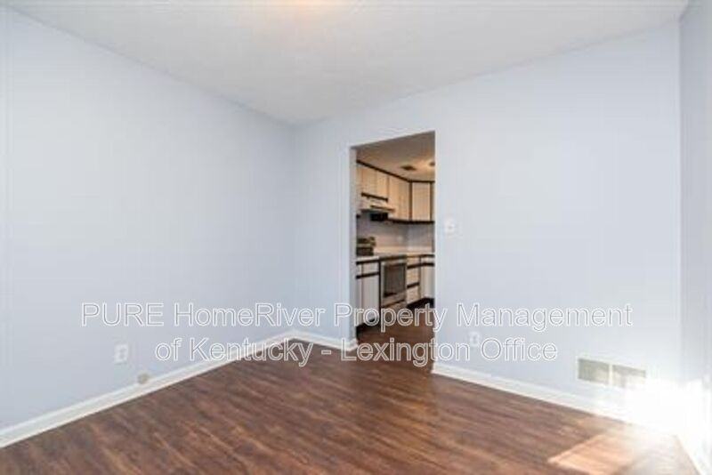 1112 Turkey Foot Rd #1 - Photo 4 of 28