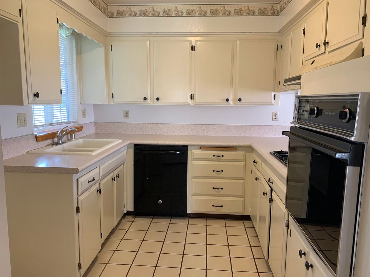 2921 W Country Ave - Photo 5 of 20