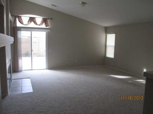 2443 Juleston Dr - Photo 3 of 10