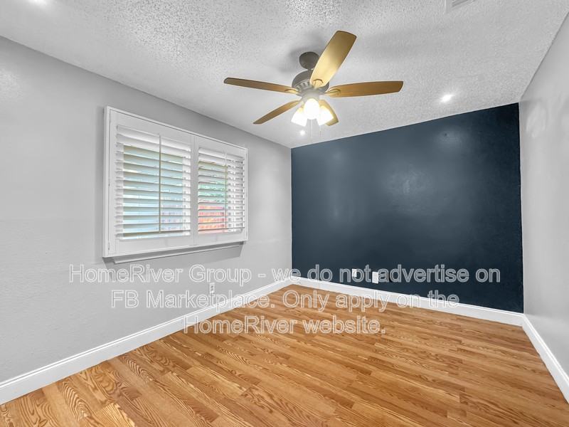 3318 Stoney Sq - Photo 7 of 16