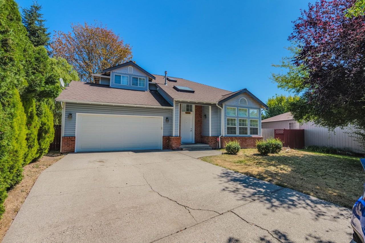 31624 12th Pl Sw - Photo 2 of 27