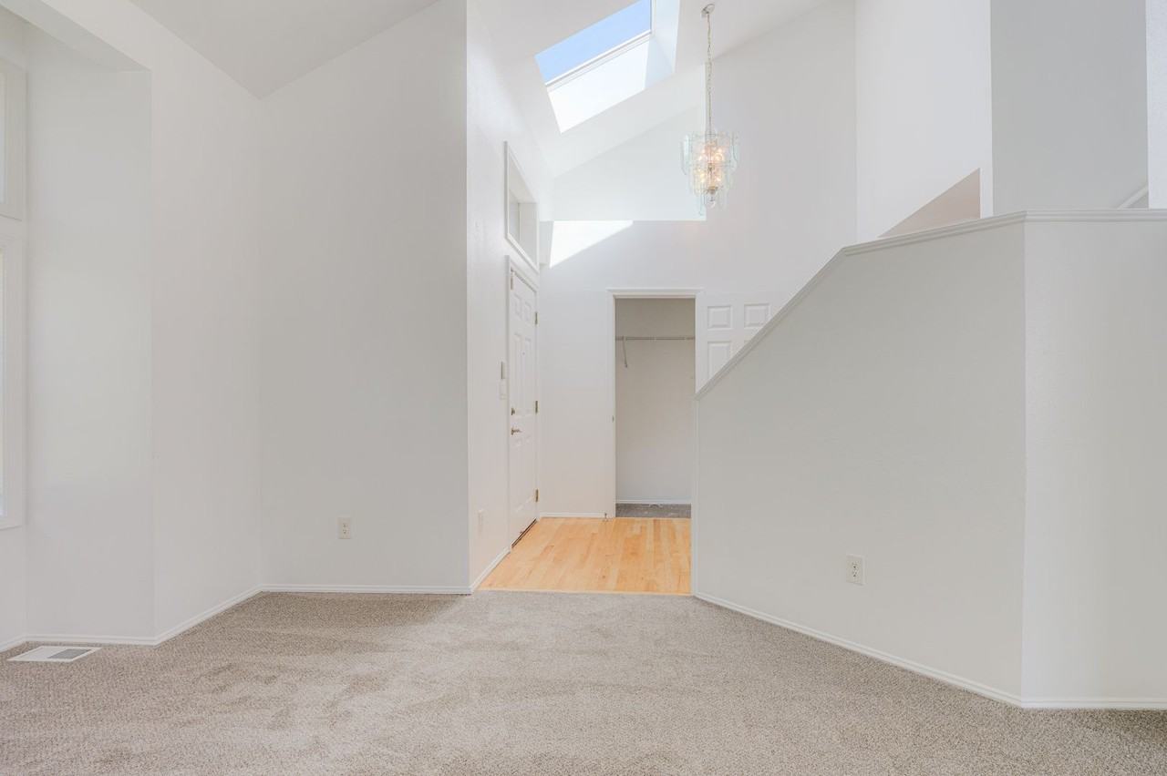 31624 12th Pl Sw - Photo 3 of 27