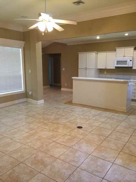 314 N Lakepointe Dr - Photo 4 of 21