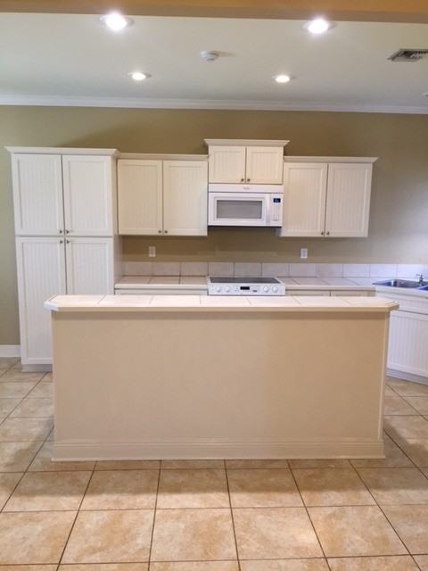 314 N Lakepointe Dr - Photo 5 of 21