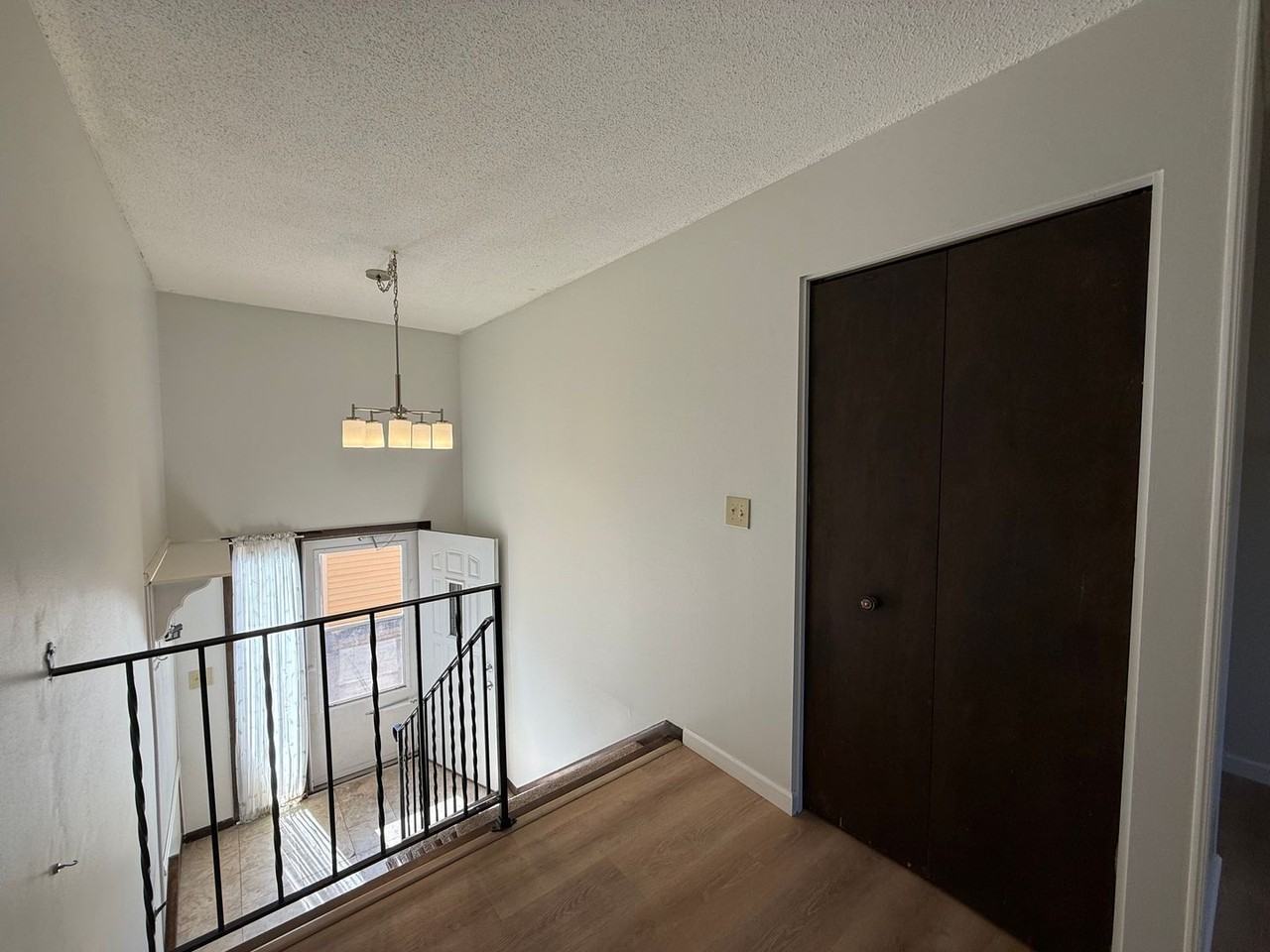 12288 Drake St Nw - Photo 7 of 27