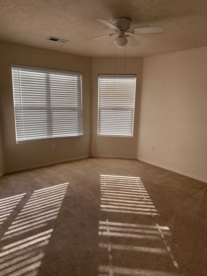 3601 Oasis Springs Rd Ne - Photo 7 of 23