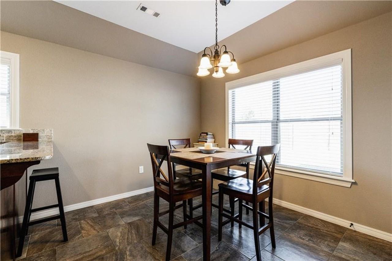 3644 W Country Meadows St - Photo 6 of 30