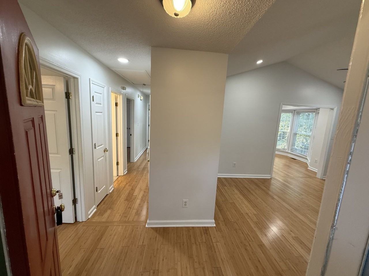 304 Aqua Marine Ln - Photo 3 of 20