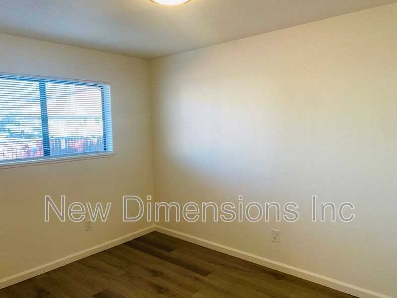 433 Timothy Way - Photo 4 of 9
