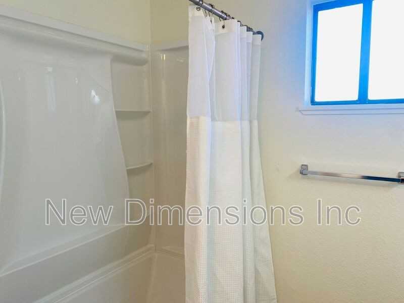433 Timothy Way - Photo 6 of 9