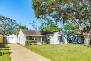 featured image of 114 Tarpon Ave