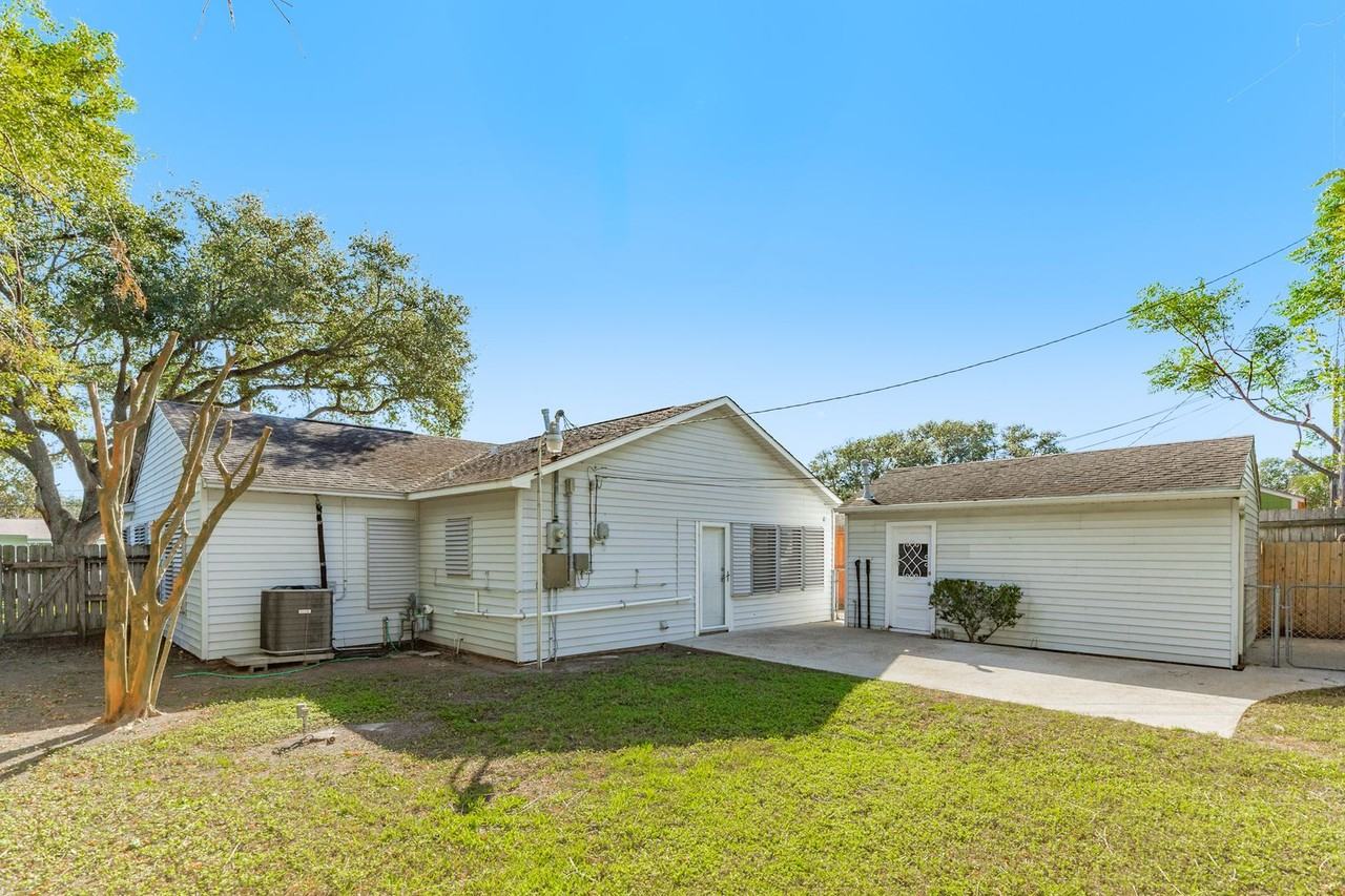 114 Tarpon Ave - Photo 6 of 24