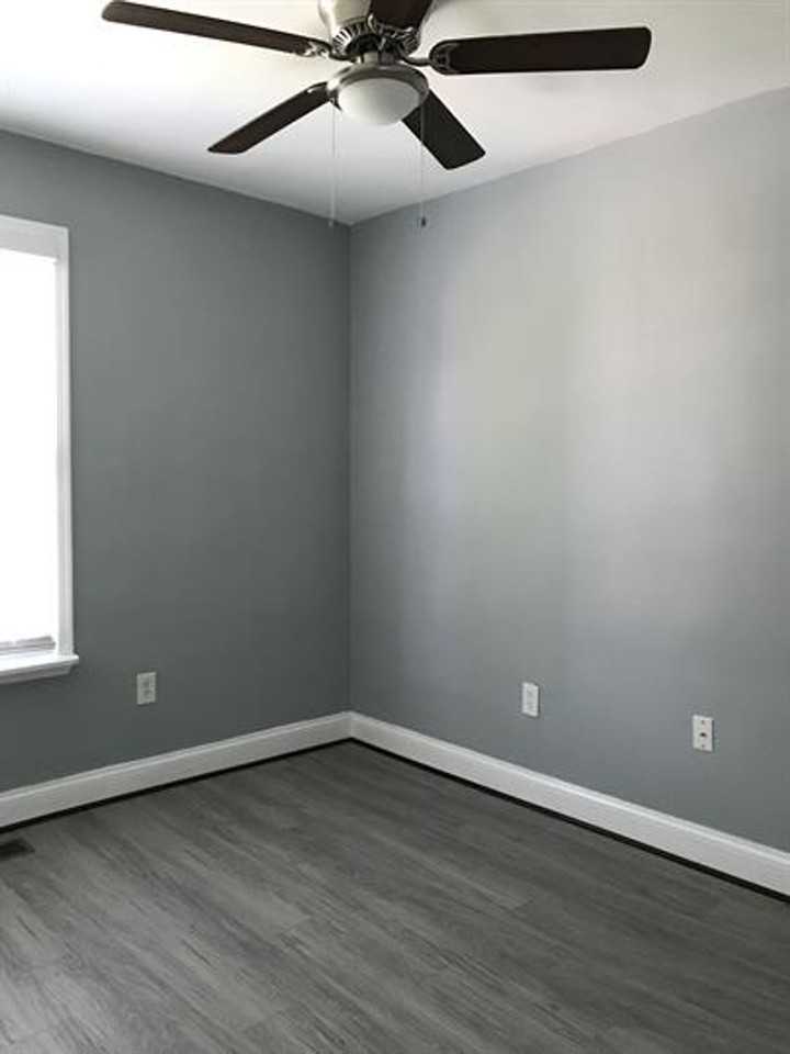 5324 Ready Avenue - Photo 6 of 7