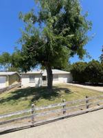 featured image of 810 N Rinaldi St