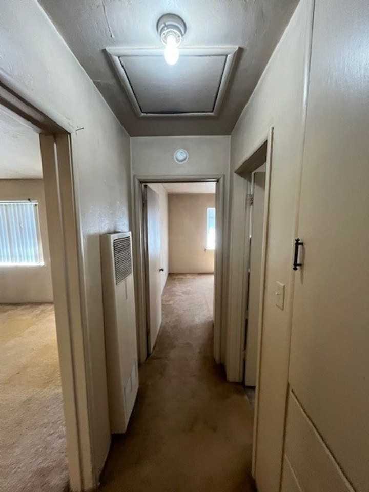 810 N Rinaldi St - Photo 5 of 7