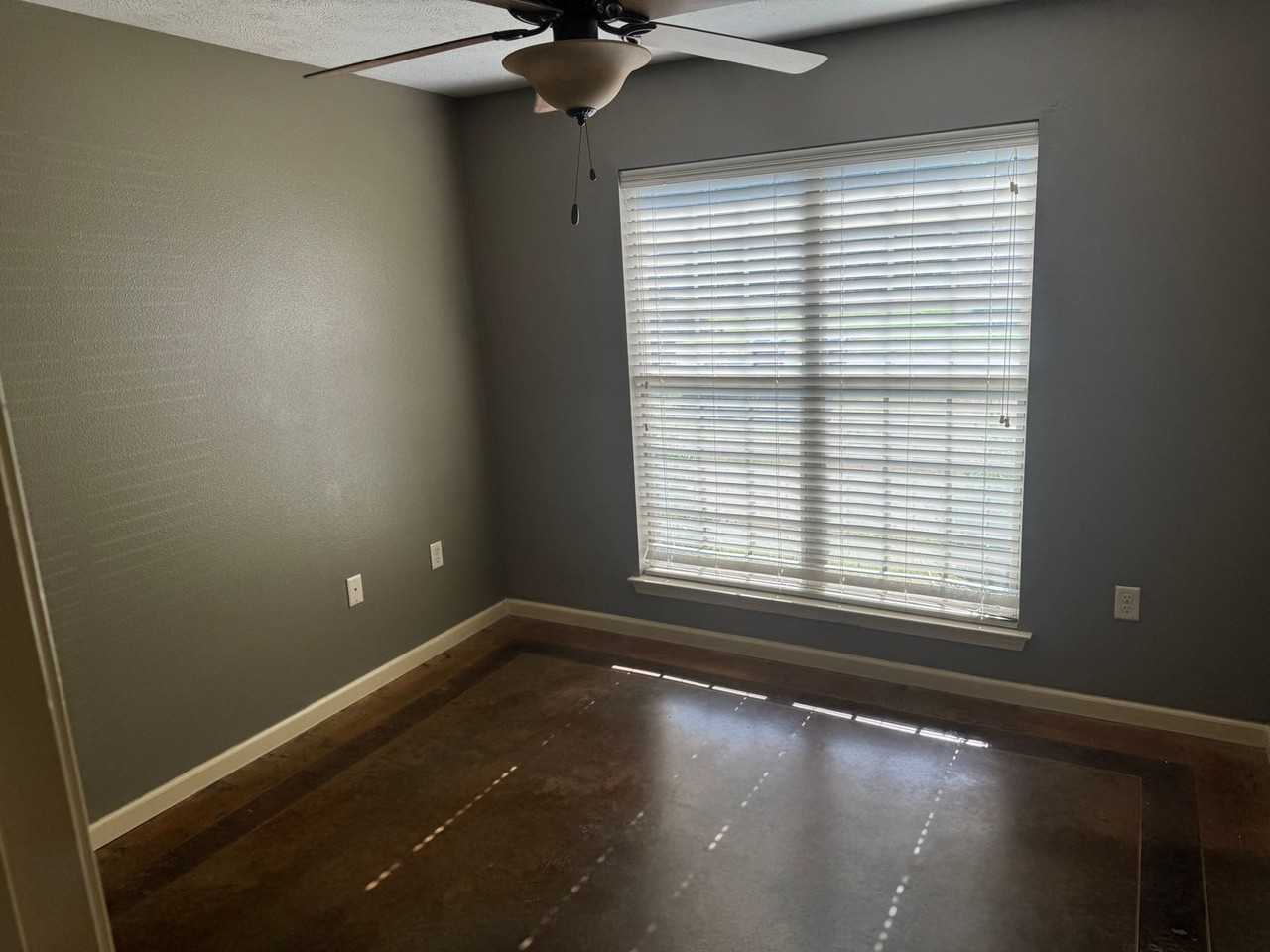 1015 Wineberry - Photo 6 of 14