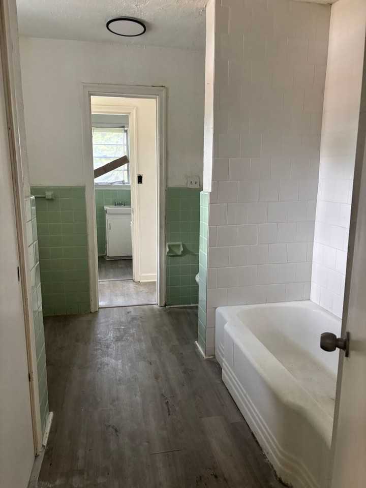 333 Northside Cir - Photo 4 of 11