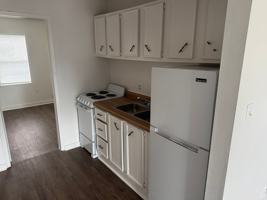featured image of 1313 Mcnutt Rd