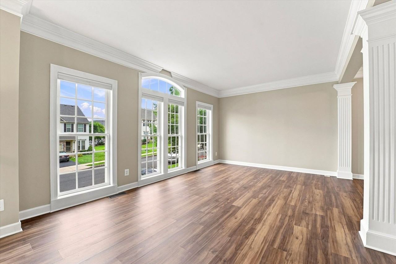97 N Savanna Dr - Photo 5 of 30