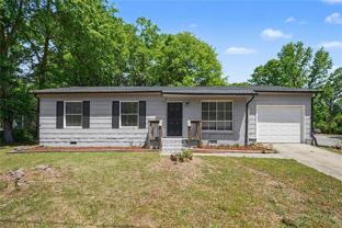 4 Midland Park Ln - Photo 1 of 1