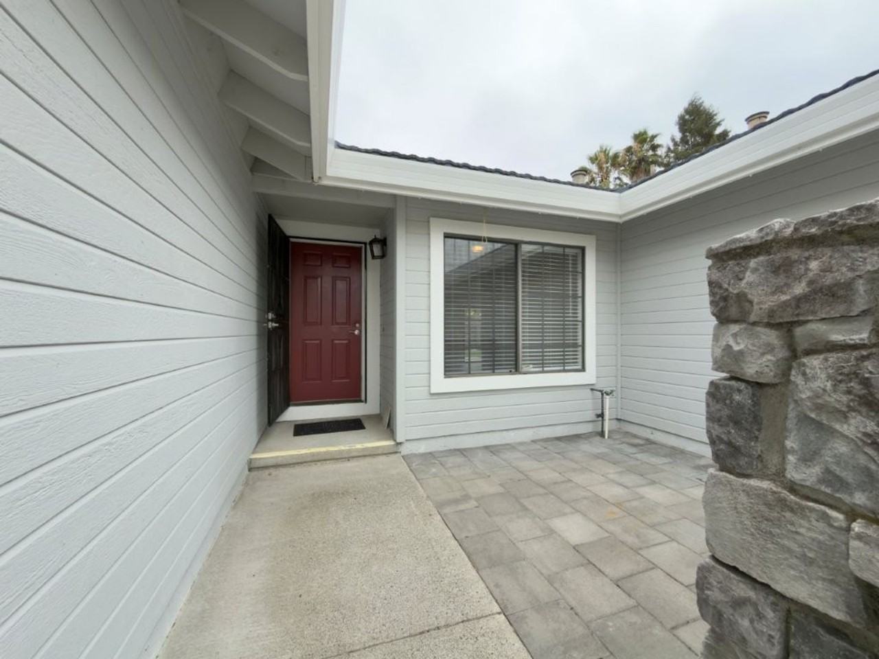 204 Ashby Pl - Photo 4 of 42