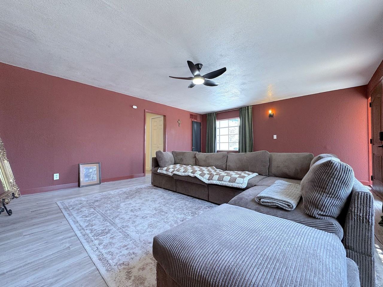 3341 Taylor Ave - Photo 6 of 24