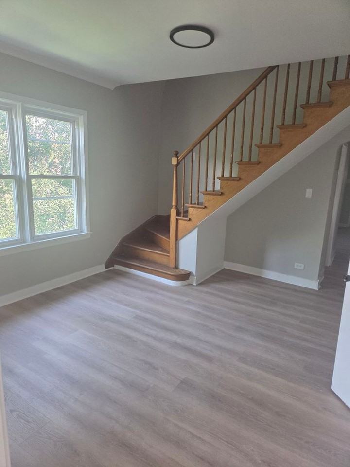 2910 E 87th St #2 - Photo 5 of 26