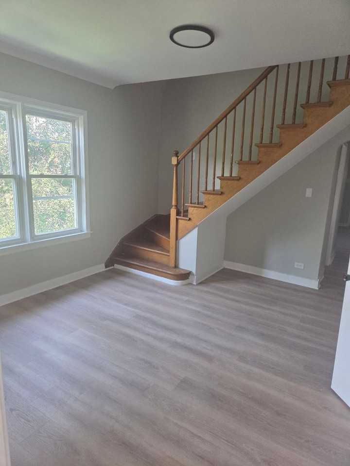 2910 E 87th St #2 - Photo 6 of 26