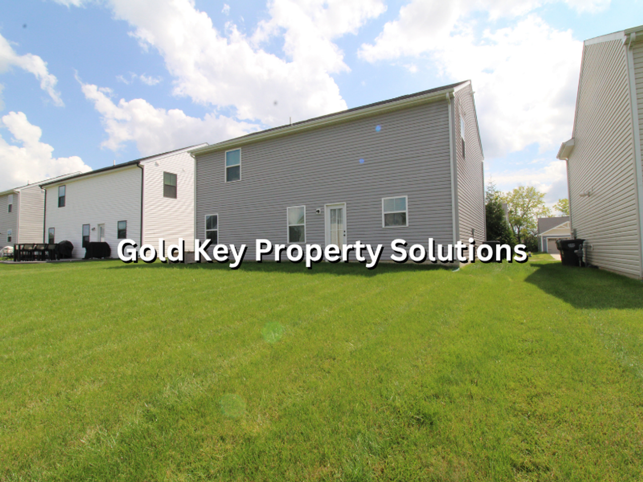9739 Oakgrove Dr - Photo 5 of 29