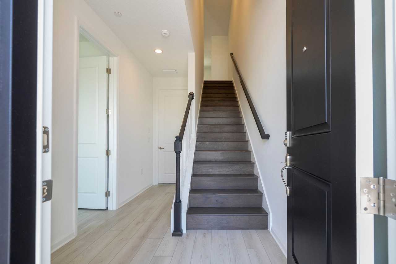 9313 Luminary Blvd - Photo 3 of 41