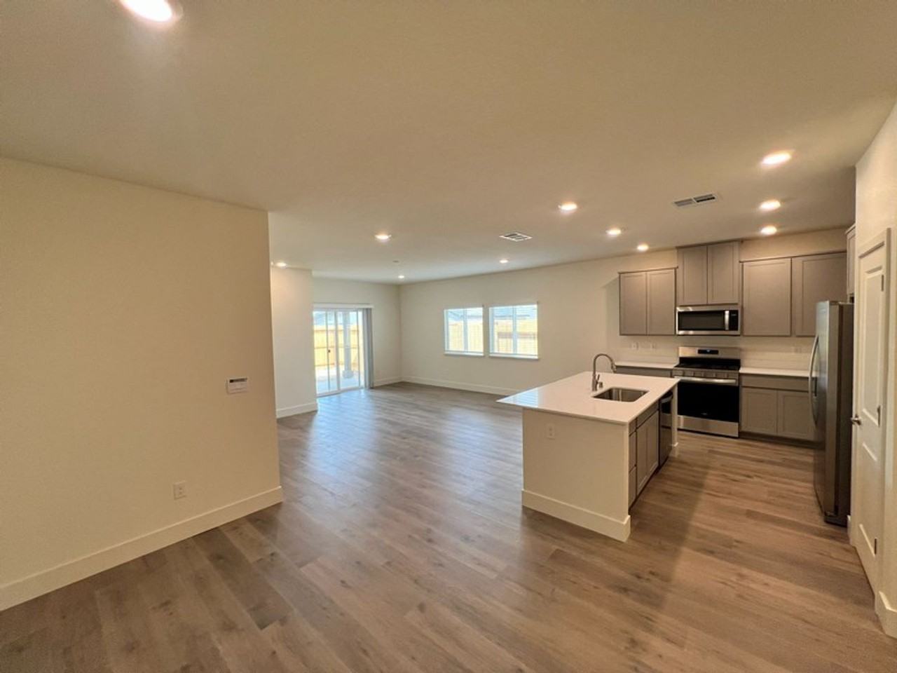 4348 Single Pine Way - Photo 4 of 24