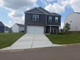 featured image of 915 Utopia Ln
