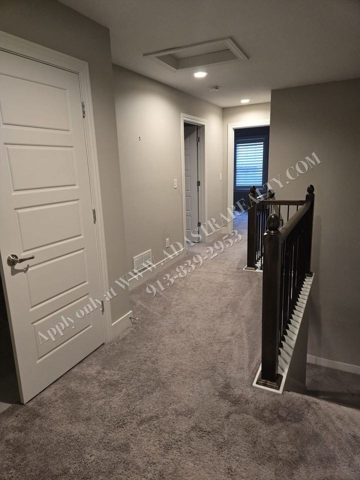 31714 W 83rd Pl - Photo 6 of 10
