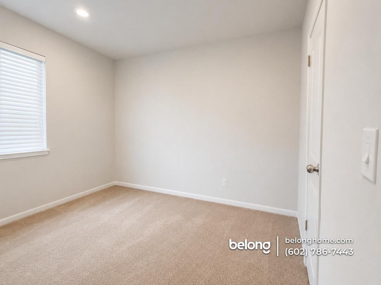 470 Reizen Dr - Photo 5 of 12