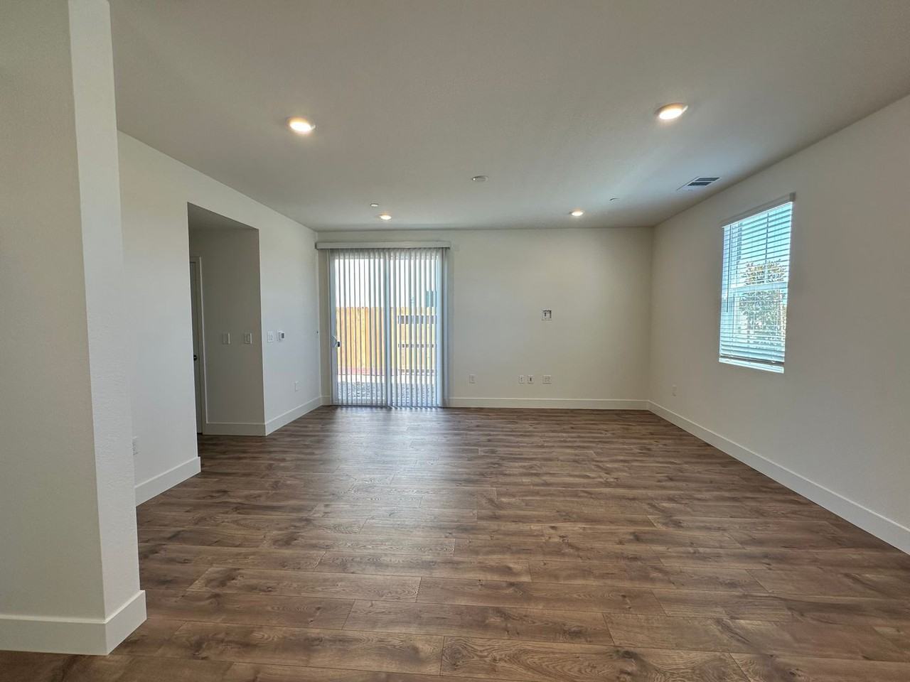 7820 Rivermeadow Way - Photo 3 of 21