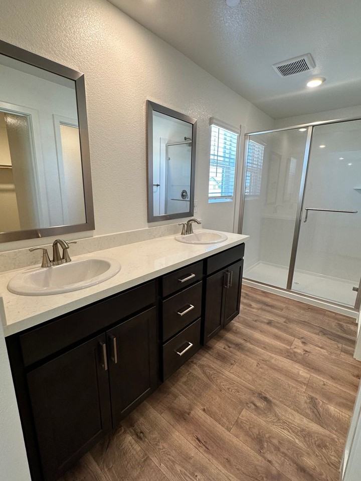 7820 Rivermeadow Way - Photo 7 of 21