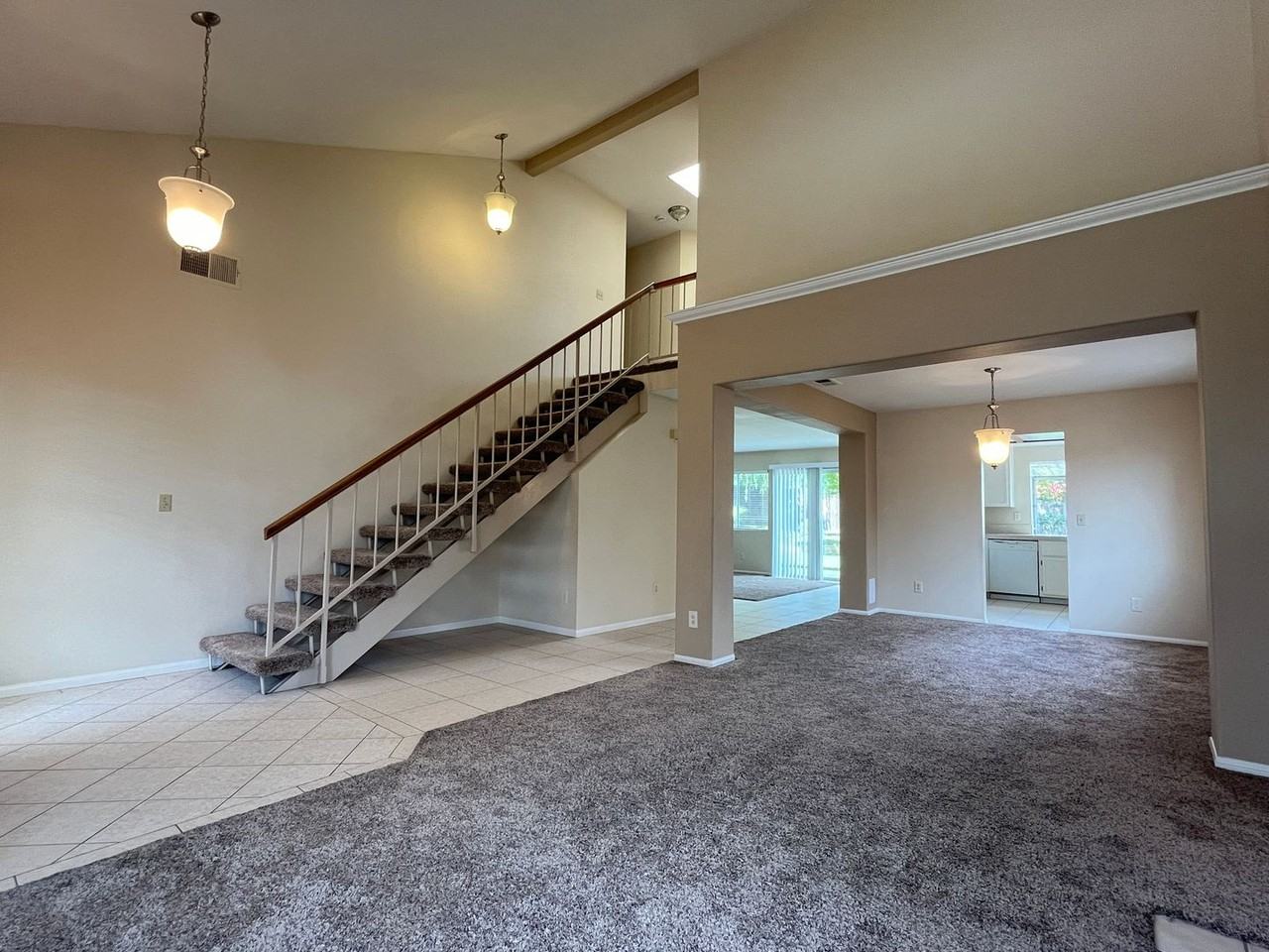 517 Heather Ridge Rd - Photo 7 of 26