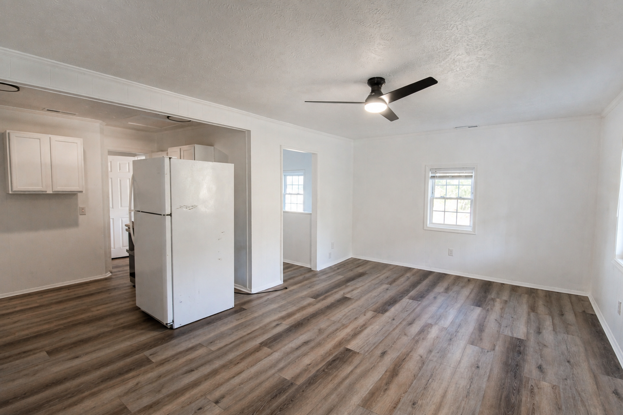 945 Westgate Rd - Photo 6 of 22