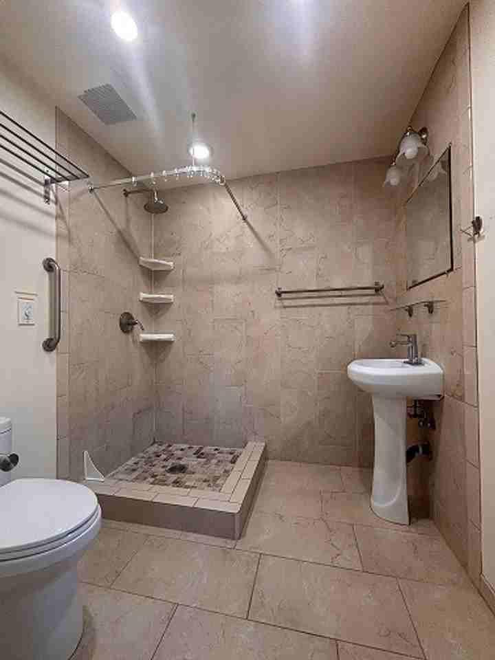 2-2525 2-2525 E Cliff - Photo 6 of 12
