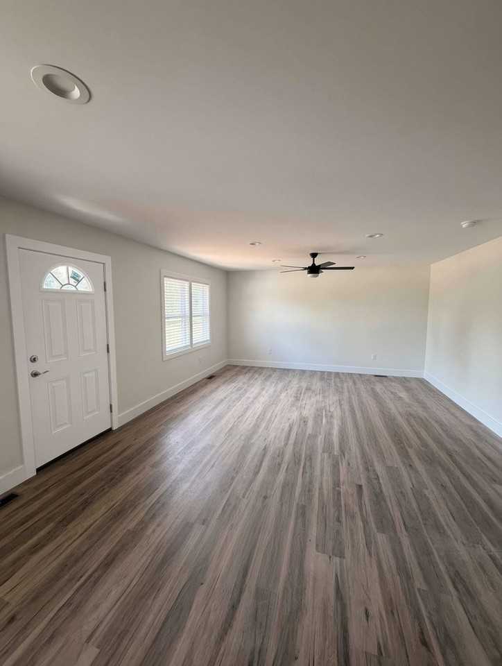 294 High Point Dr - Photo 3 of 11