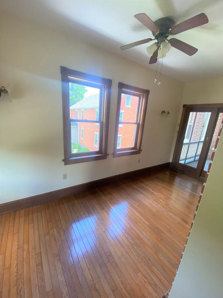 2115 Marietta Ave - Photo 3 of 21