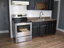 featured image of 1027 W Ontario St