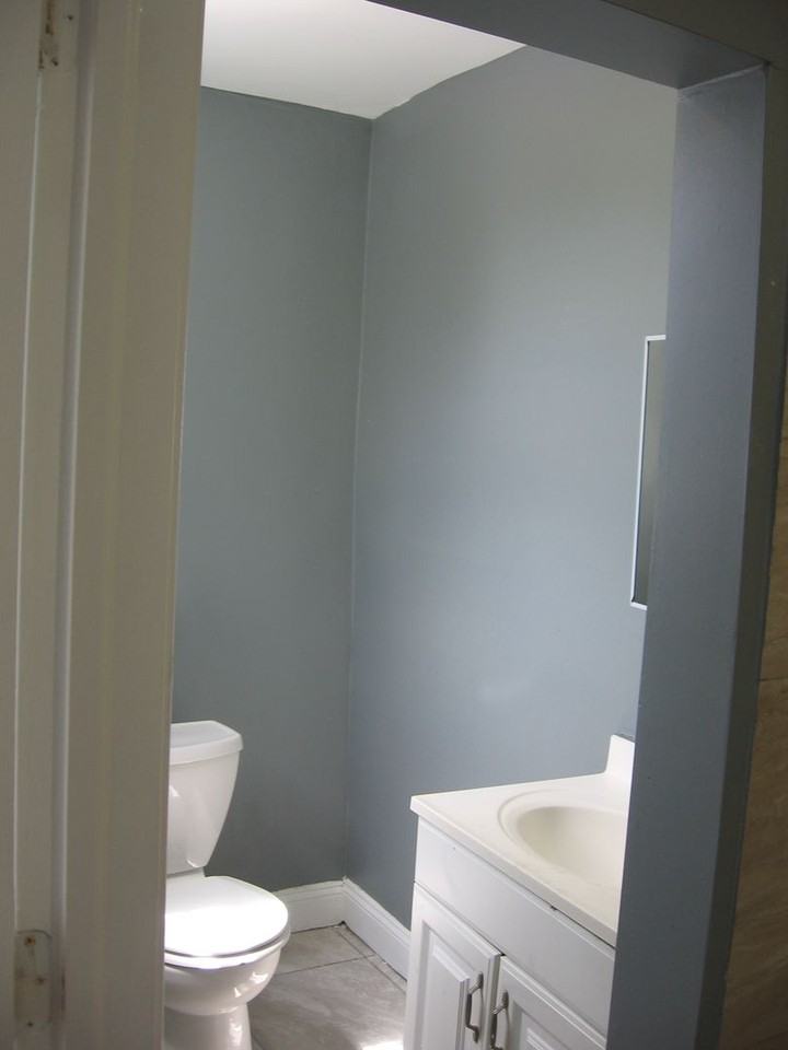 1027 W Ontario St - Photo 6 of 10